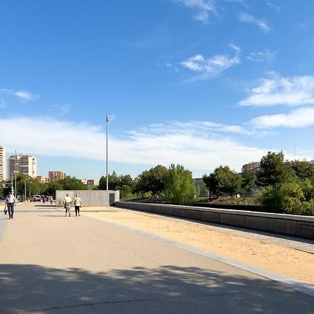 Madrid Rio Rooms Екстериор снимка