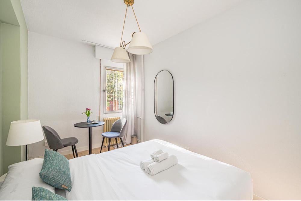 Madrid Rio Rooms Екстериор снимка
