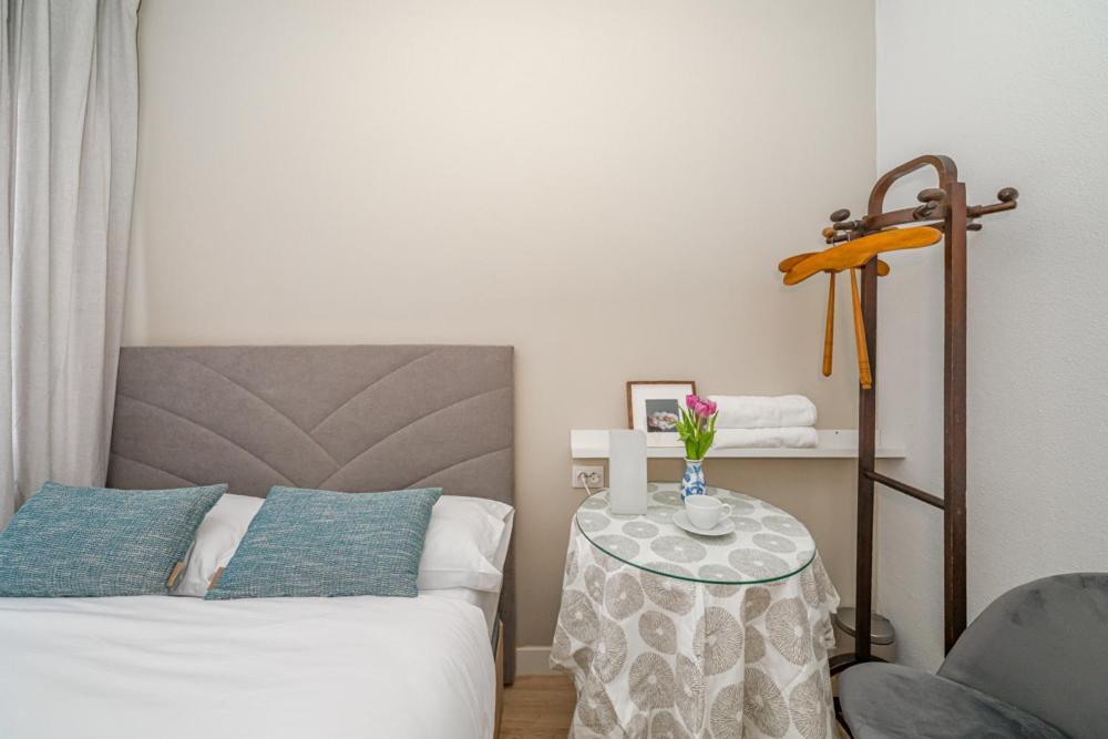Madrid Rio Rooms Екстериор снимка
