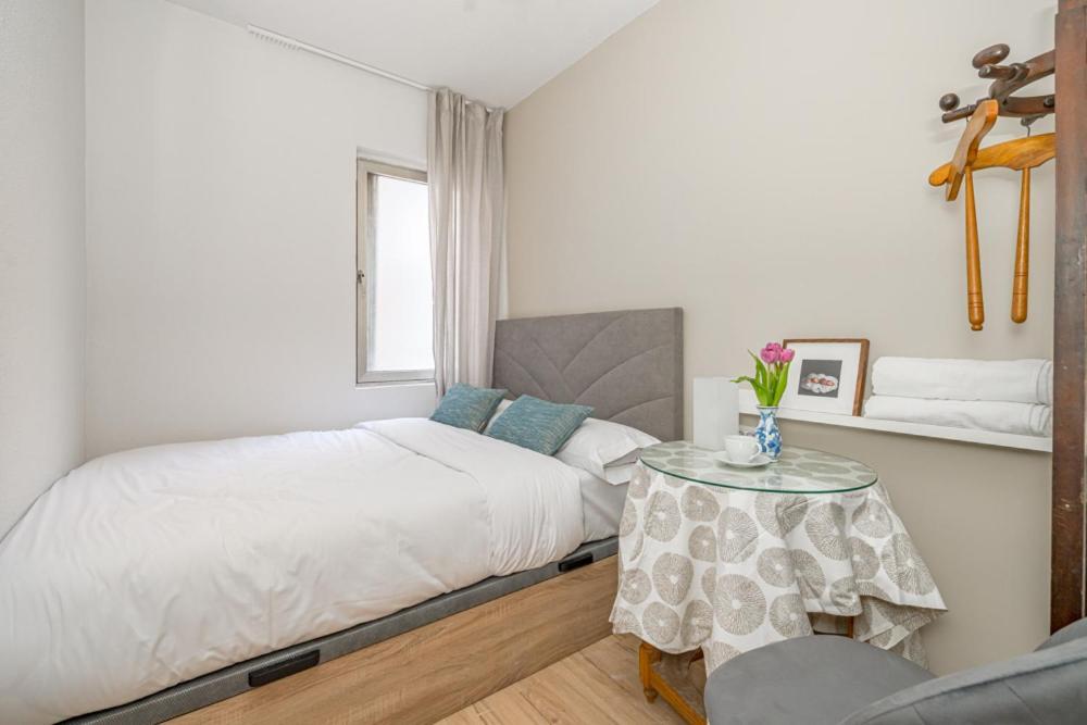 Madrid Rio Rooms Екстериор снимка