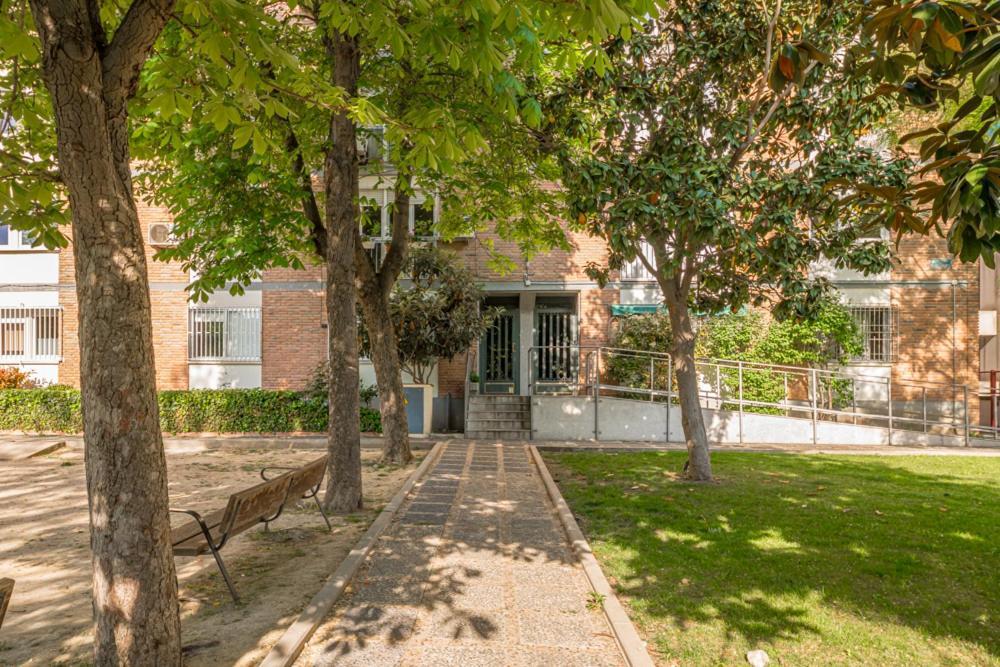 Madrid Rio Rooms Екстериор снимка